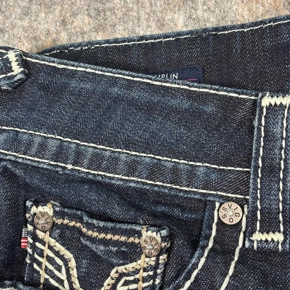 Vigoss‎ Denim Shorts Women's 26 x5 The Dublin Bermuda Embroidered Jorts Jean